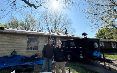 Broken Arrow reroof quick pic with the boss!