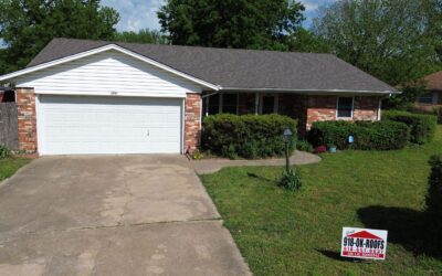 One of our Gorgeous homes in Broken Arrow! DM us ‘ROOF’ now or call for a free inspection!