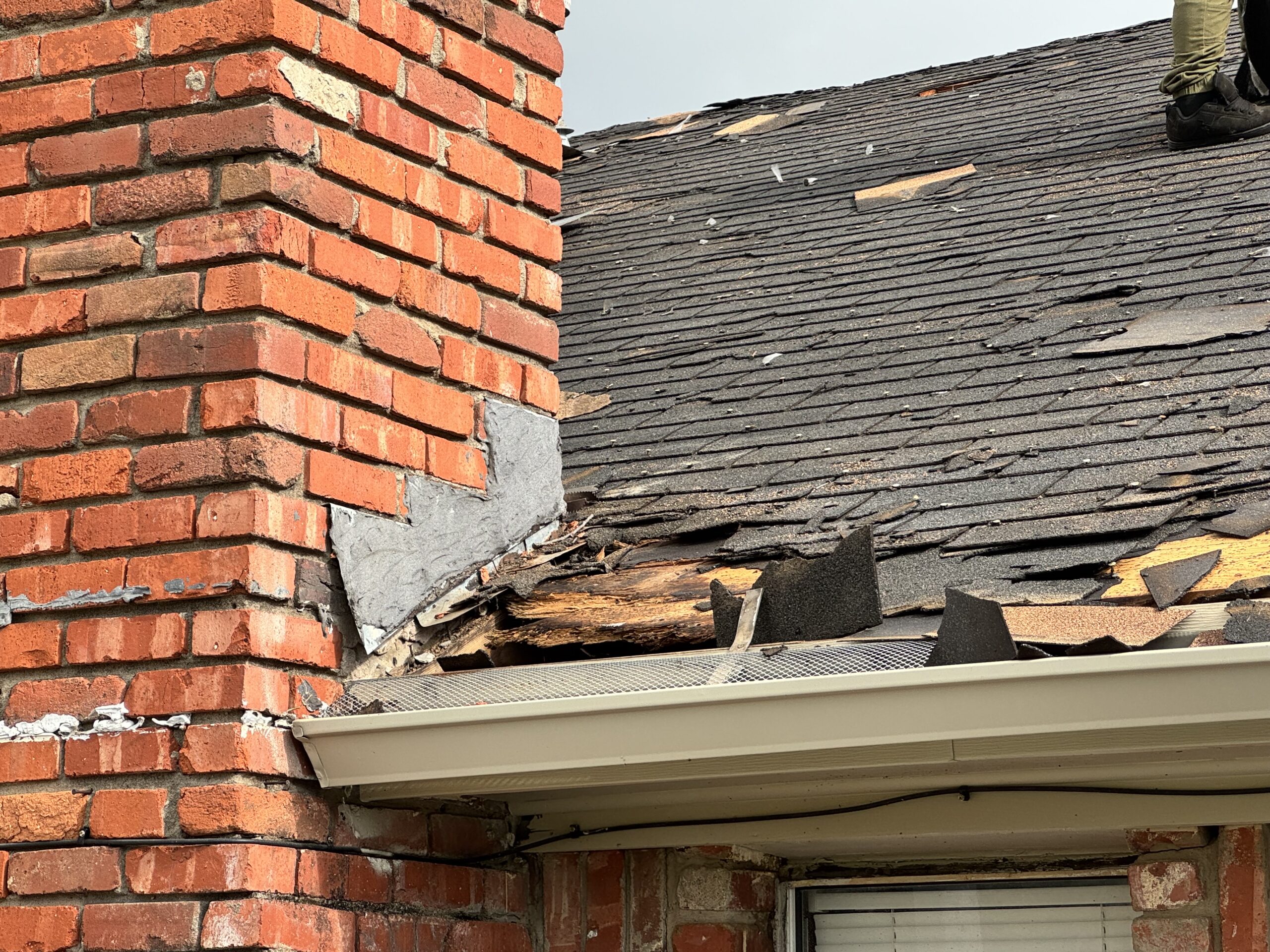 DONT WAIT on a repair, DM us ‘ROOF’ now for free inspection!